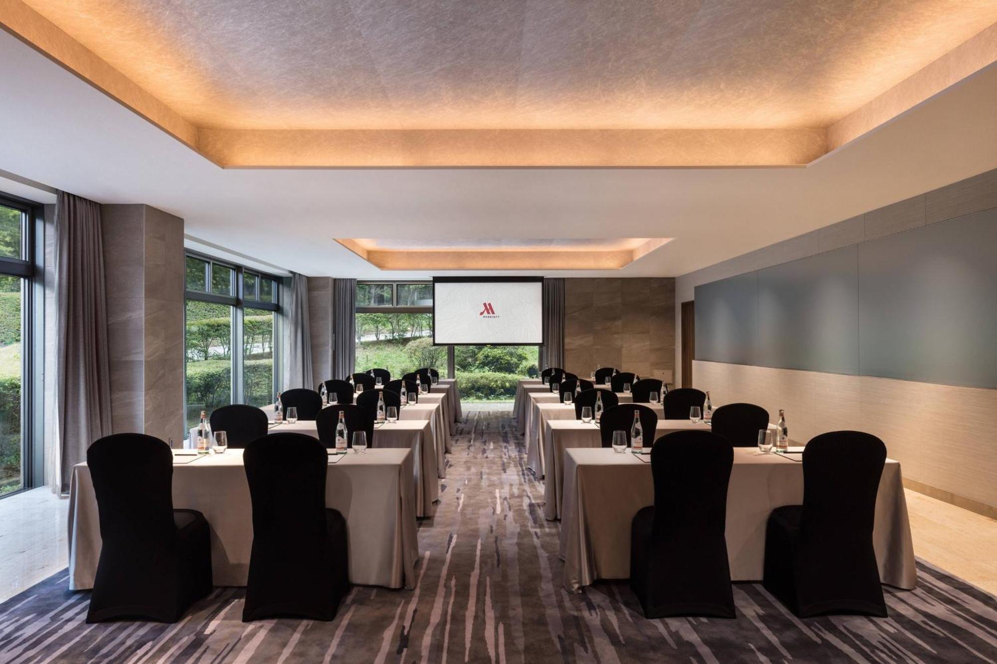 Fuji Marriott Hotel Lake Yamanaka Яманакако Екстер'єр фото